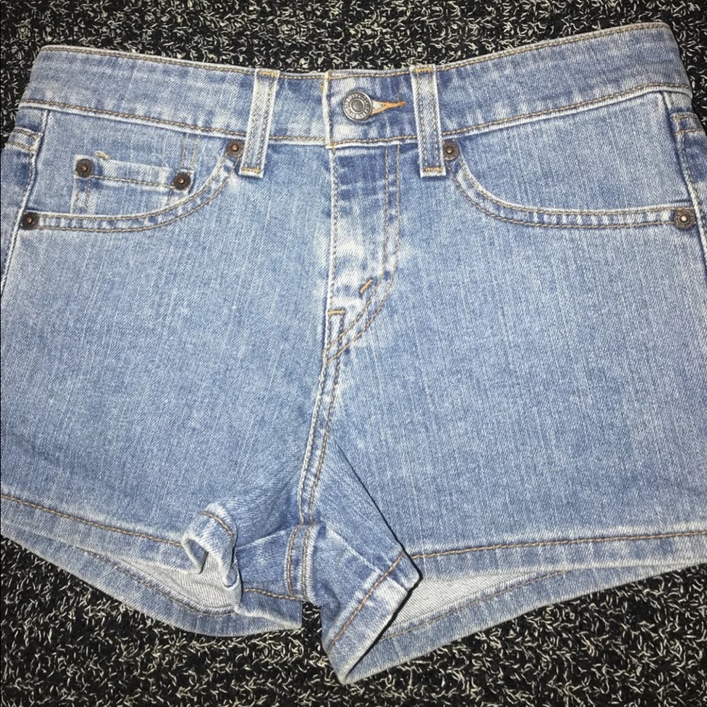 Levi Vintage Red Tab Shorts !!!!!!